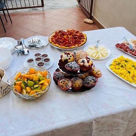 Casa Castello Hotel Rocca Imperiale Ngoại thất bức ảnh