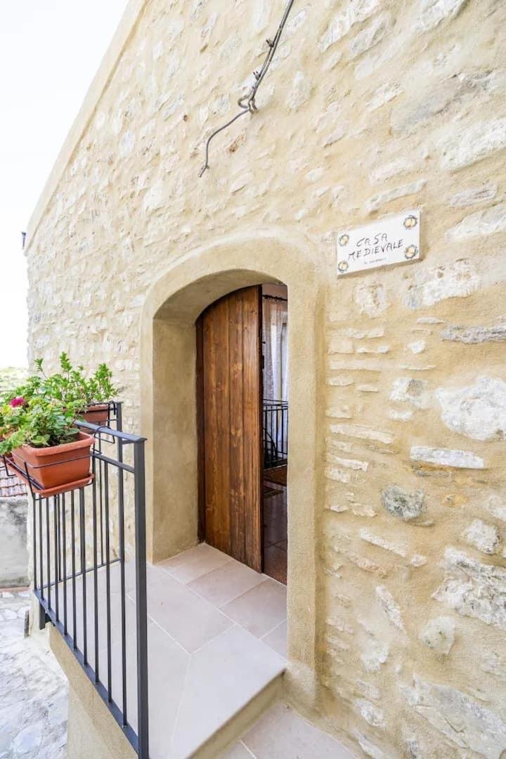 Casa Castello Hotel Rocca Imperiale Ngoại thất bức ảnh